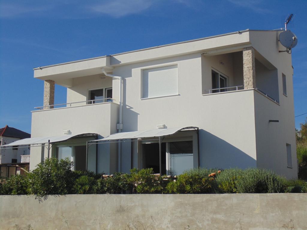 House Natali 70M From The Beach - Free Ev Top Up Villa Rtina Exterior foto